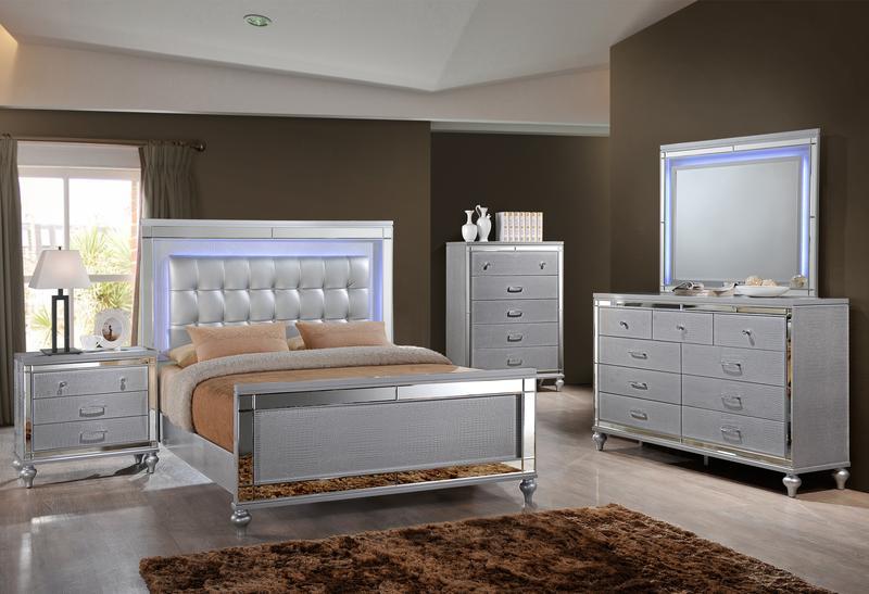 Cama Queen c/1 Buro Tocador y Espejo Luz Led